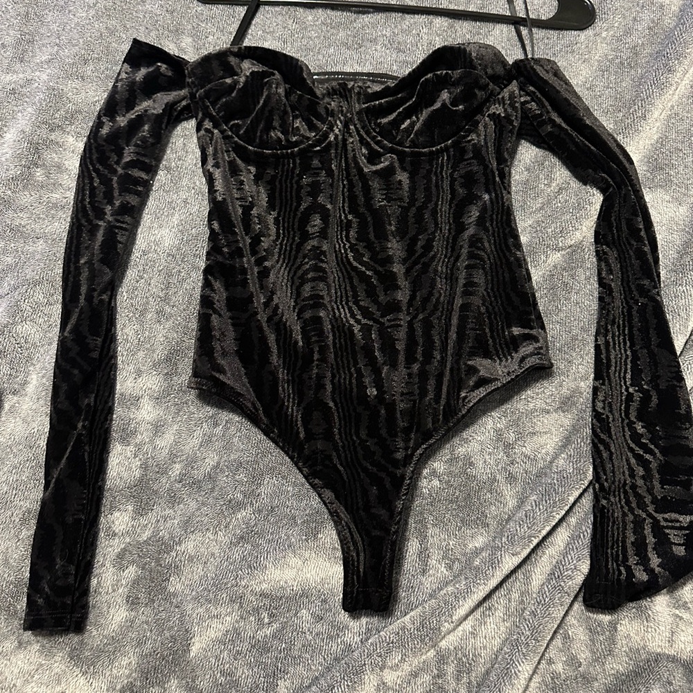 Camila coelho-revolve - Picture 4 of 6
